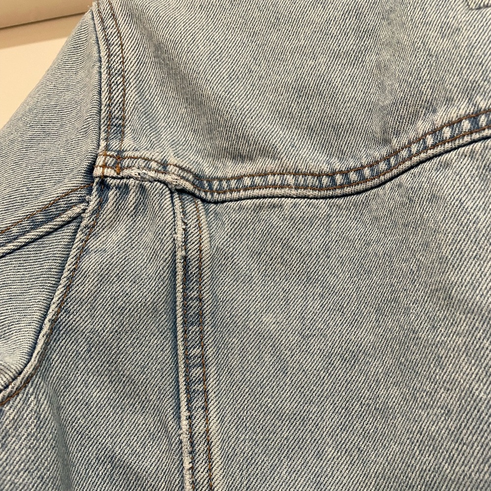 Abercrombie & Fitch denim trucker jacket woman’s XS 100% cotton - Picture 7 of 8